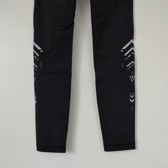 Ivivva Lululemon Leggings Rhythmic Tights Luxtreme Size 6 Black - Picture 11 of 14